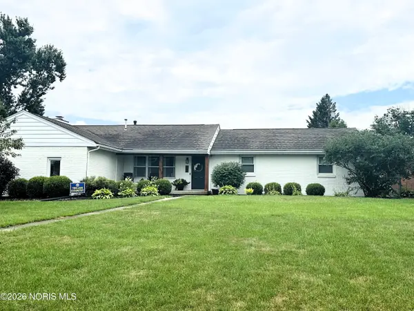 225 E Yates Avenue, Findlay, OH 45840