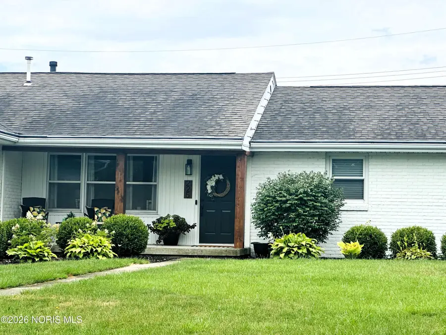 225 E Yates Avenue, Findlay, OH 45840 - Image #2