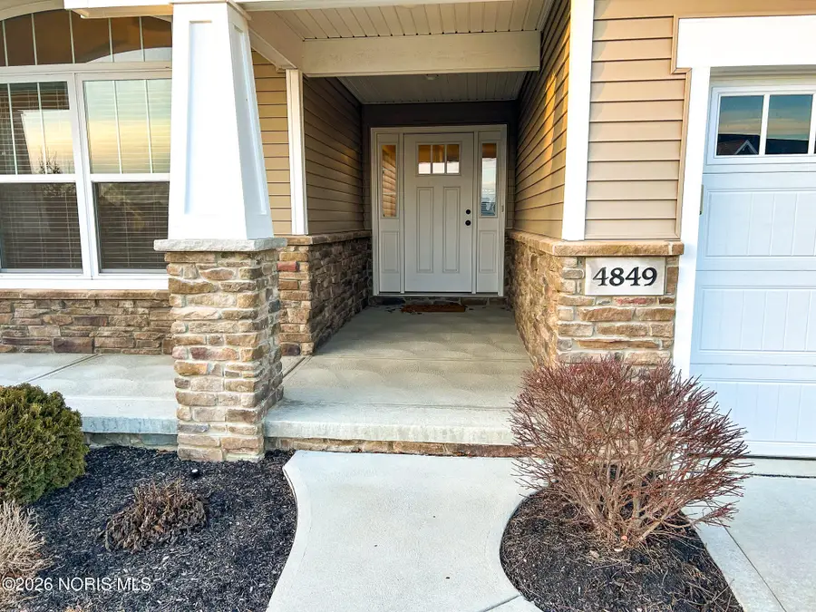 4849 Sylvan Prairie Court, Sylvania, OH 43560 - Image #3