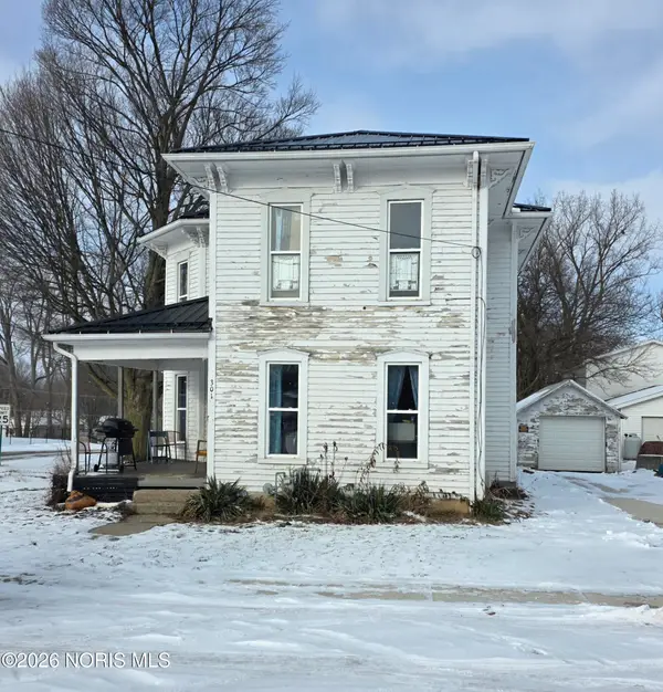 301 E Spring Street, Fayette, OH 43521