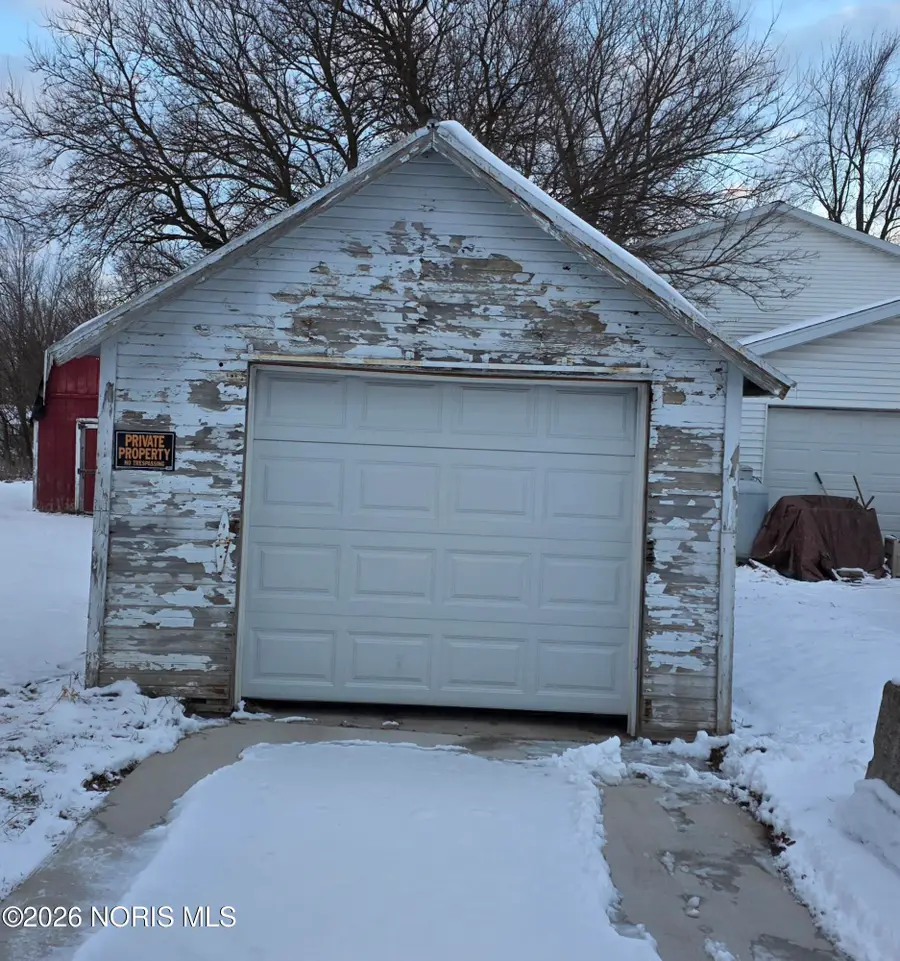 301 E Spring Street, Fayette, OH 43521 - Image #2