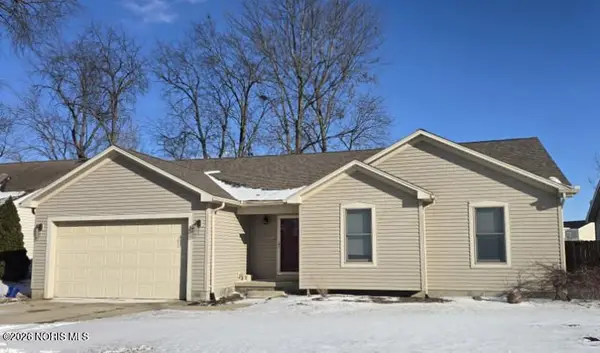 1725 Parkside Place, Findlay, OH 45840
