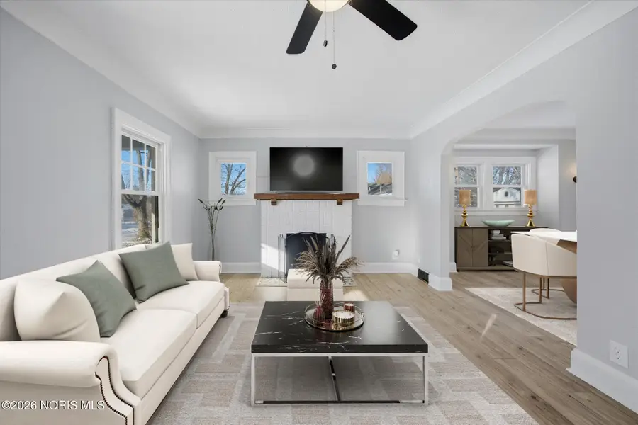 3242 Meadowbrook Court, Toledo, OH 43606 - Image #2