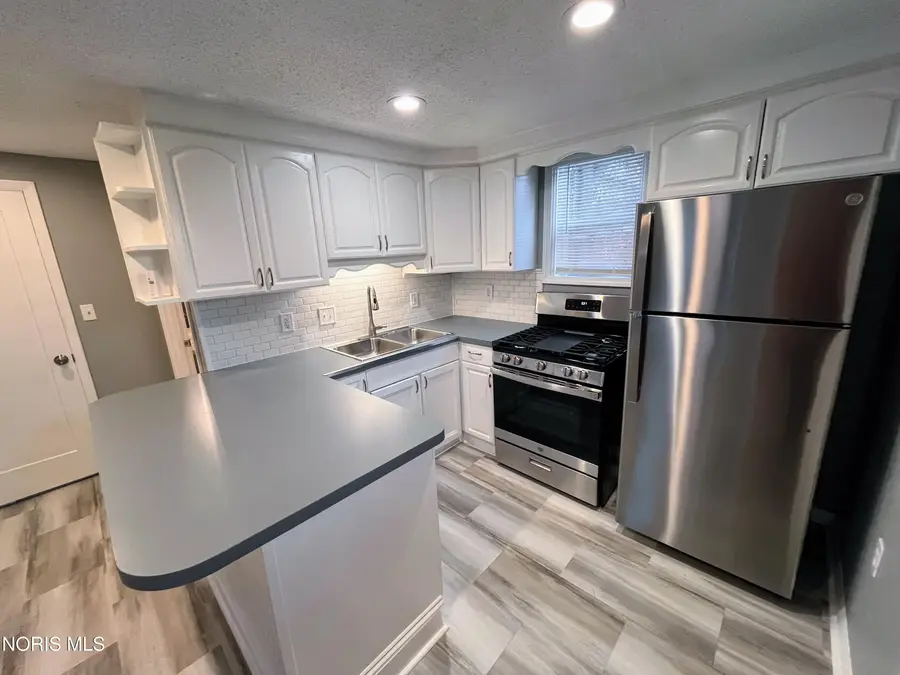 1122 Vinal Street, Toledo, OH 43605 - #2