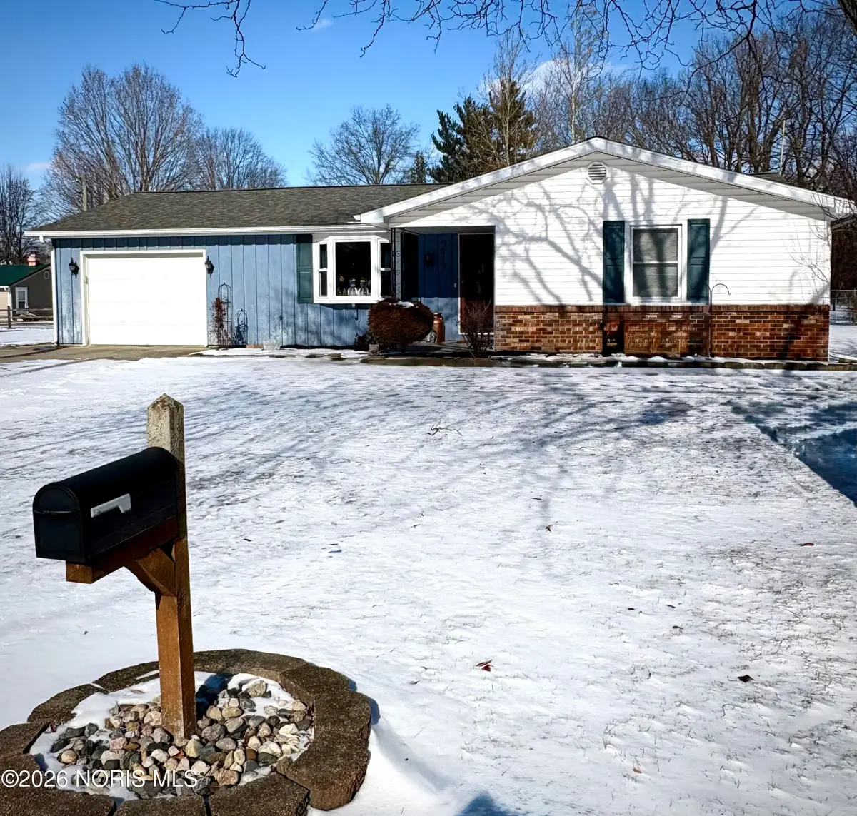 217 Aqua Lane, Edgerton, OH 43517 - Image #1
