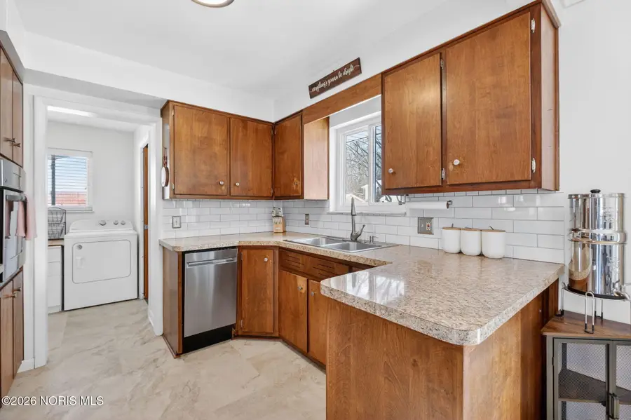 935 Clark Street, Bowling Green, OH 43402 - Image #3