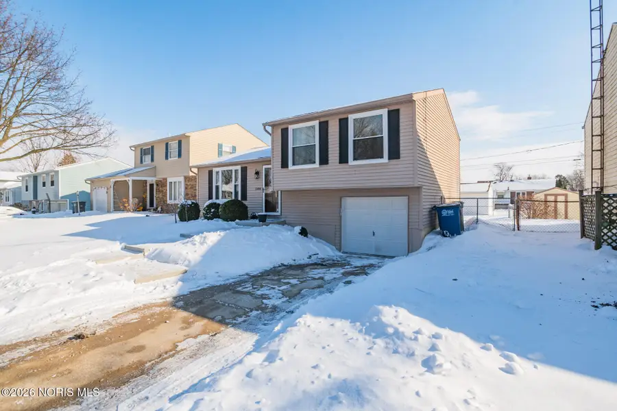 5484 Brook Point Road, Toledo, OH 43611 - Image #2