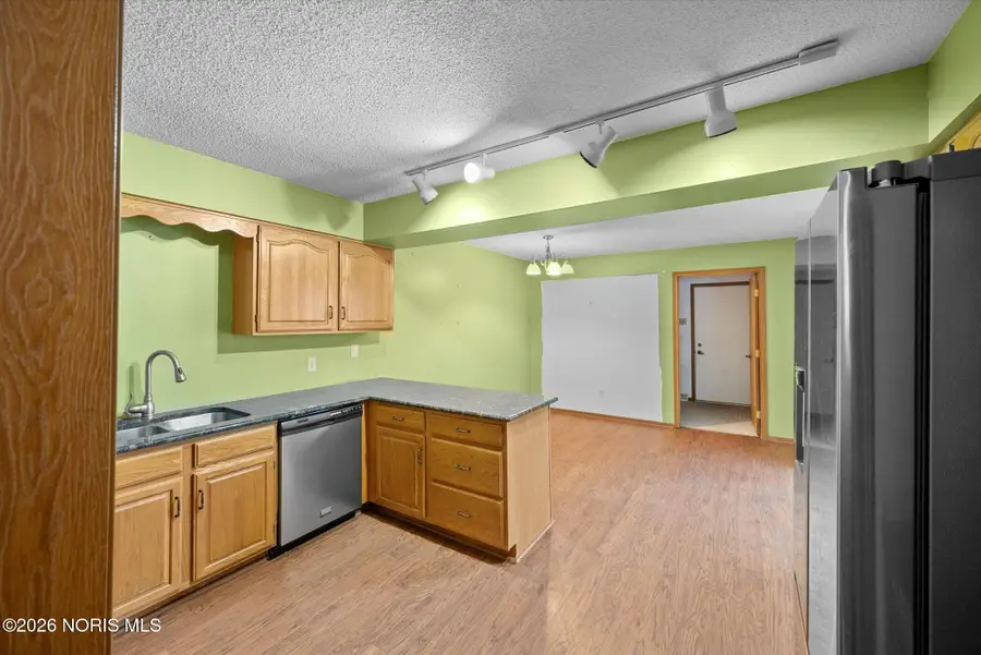 2822 Pleasant Hill Road, Maumee, OH 43537 - #3