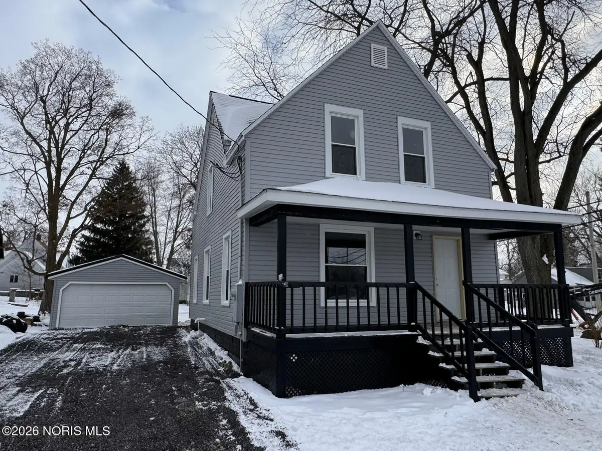 222 S Pleasant Street, Montpelier, OH 43543 - Image #1