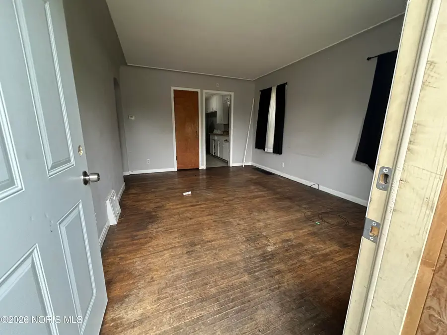 1718 Giant Street, Toledo, OH 43613 - Image #2