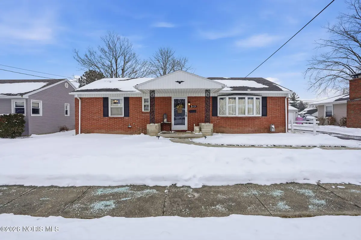 315 W Melrose Avenue, Findlay, OH 45840 - #1