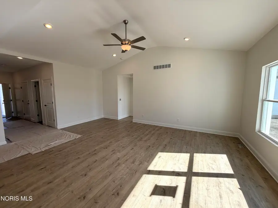 5032 Easton Drive, Oregon, OH 43616 - #3