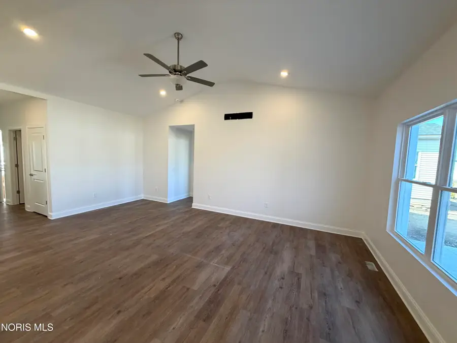 5029 Easton Drive, Oregon, OH 43616 - #3