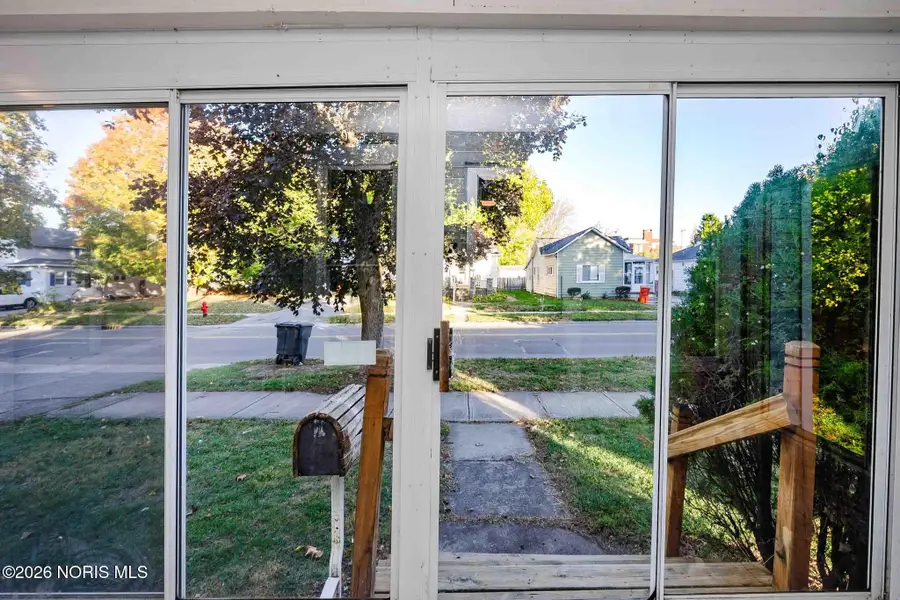 706 N Cory Street, Findlay, OH 45840 - #3