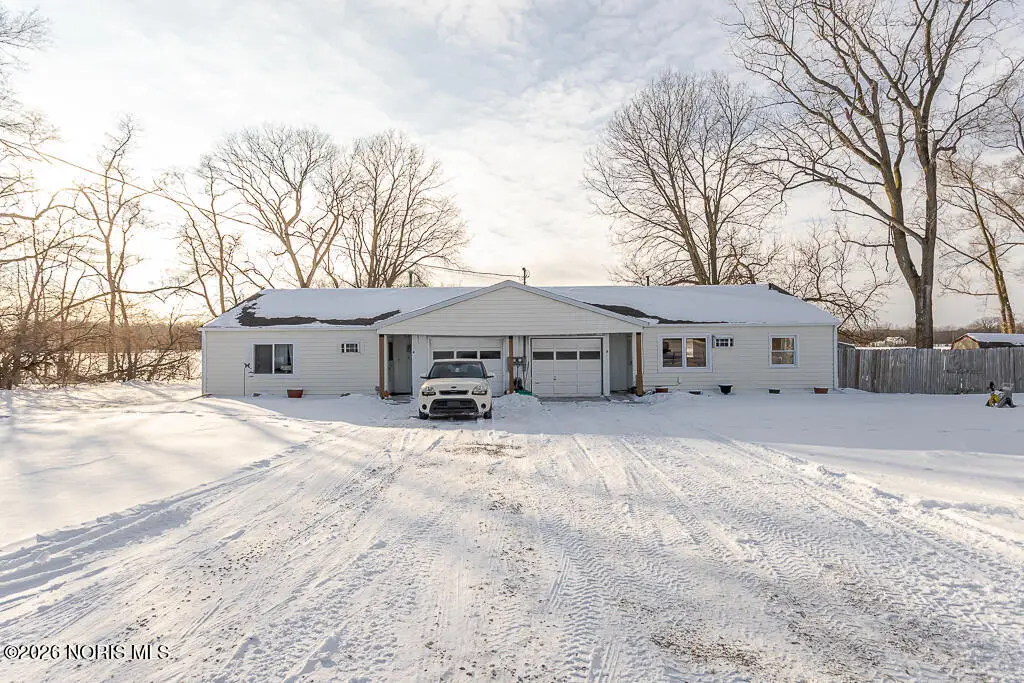 18133 Fostoria Road, Pemberville, OH 43450 - #1