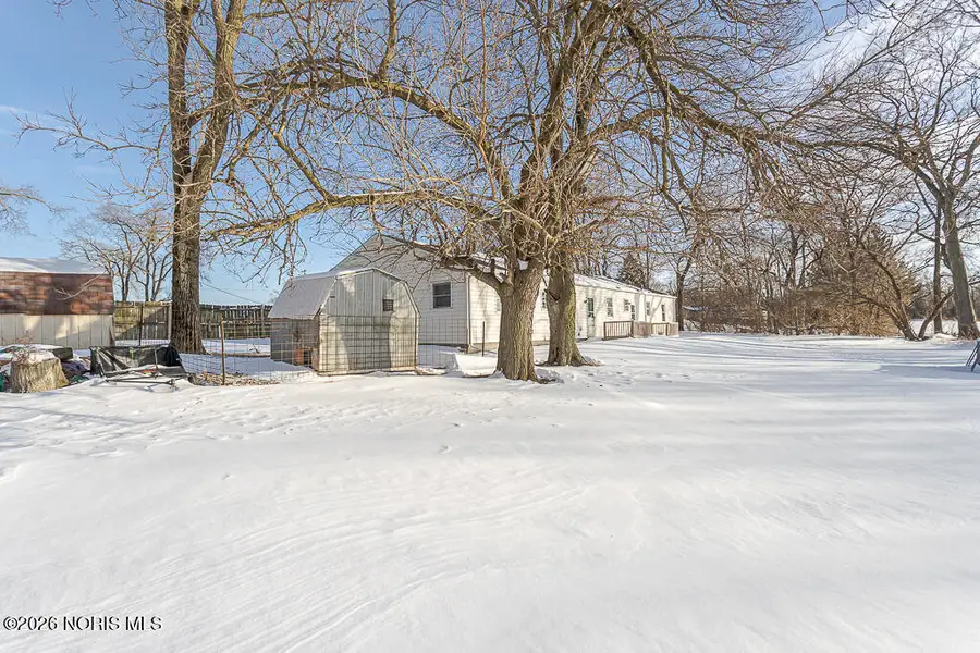 18133 Fostoria Road, Pemberville, OH 43450 - #3