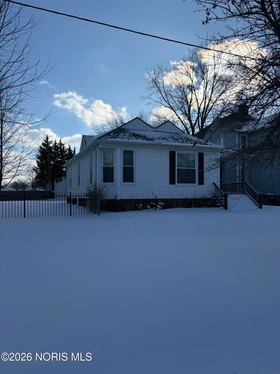 435 Crittenden Avenue, Toledo, OH 43609 - #3