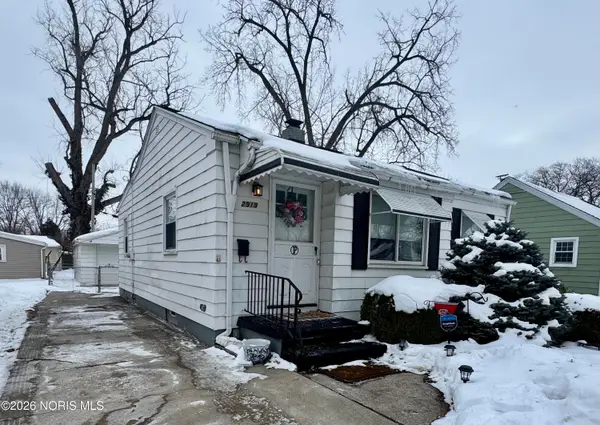 2919 Lutaway Drive, Toledo, OH 43614