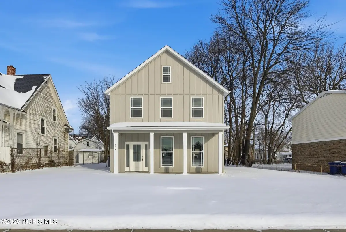 916 Fernwood Avenue, Toledo, OH 43607 - #1