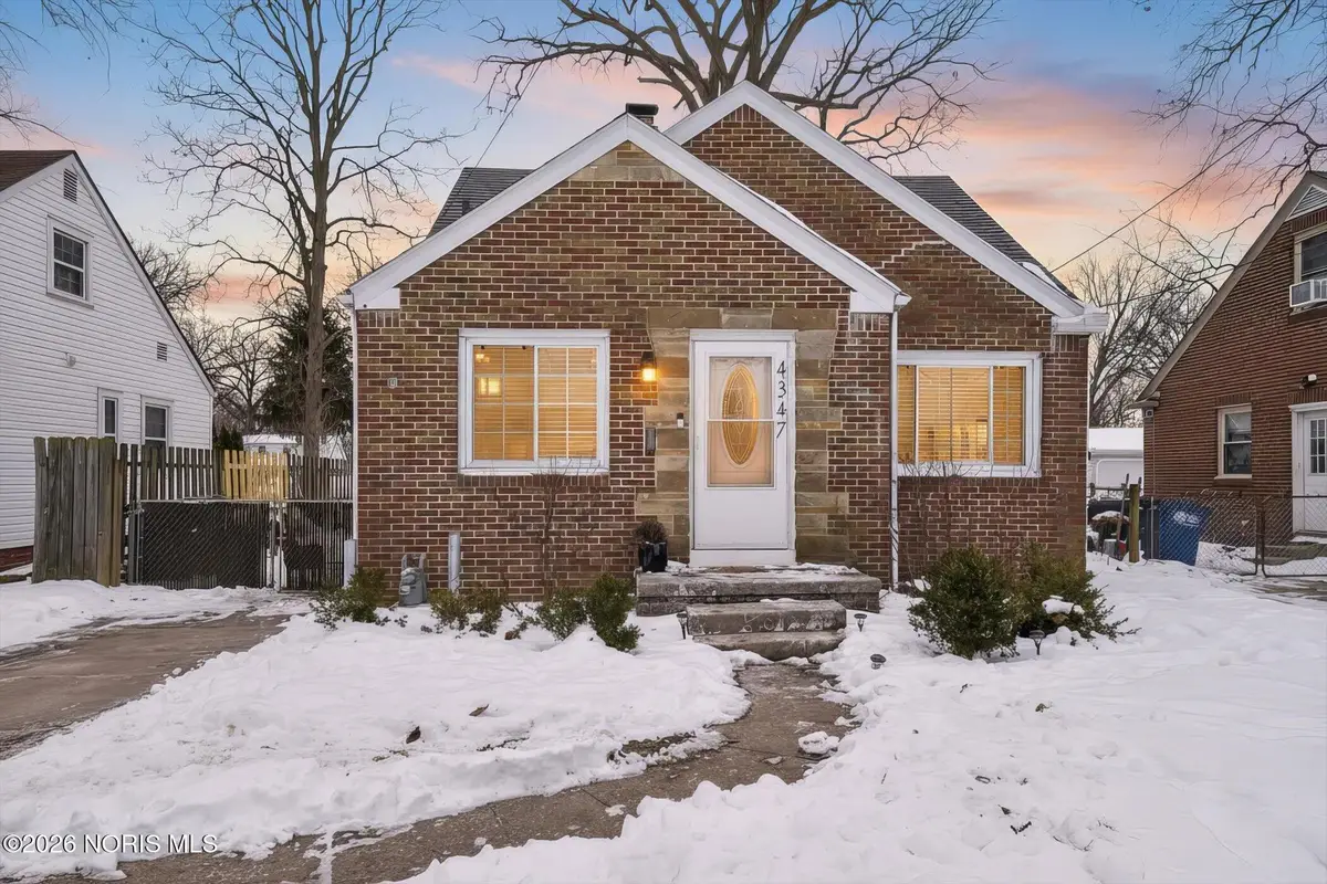 4347 S Detroit Avenue, Toledo, OH 43614 - #1