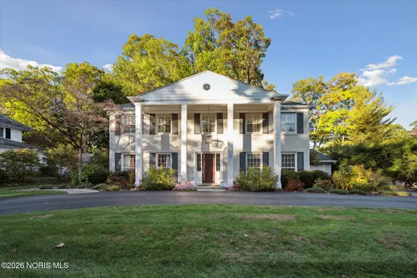 3544 Edgevale Road, Ottawa Hills, OH 43606