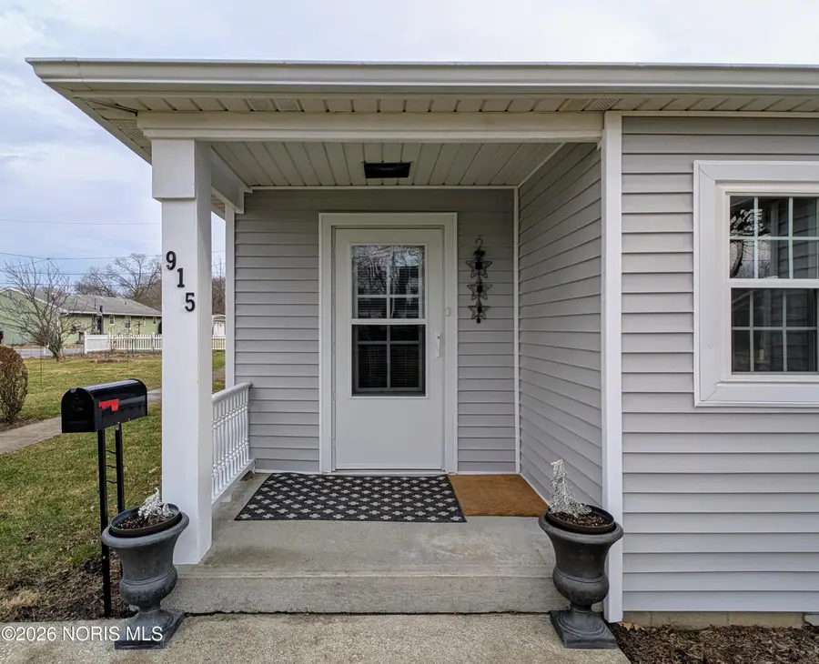 915 Buckeye Street, Genoa, OH 43430 - #2