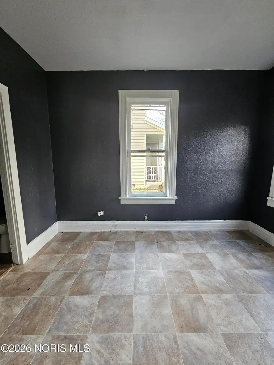 1015 Belmont Avenue, Toledo, OH 43607 - #3