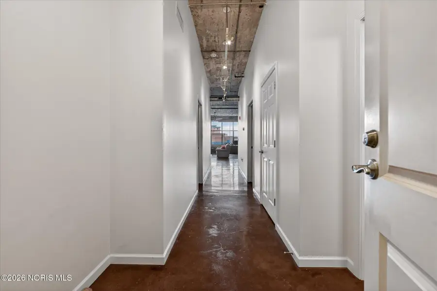 745 Washington Street, Toledo, OH 43604 - #3