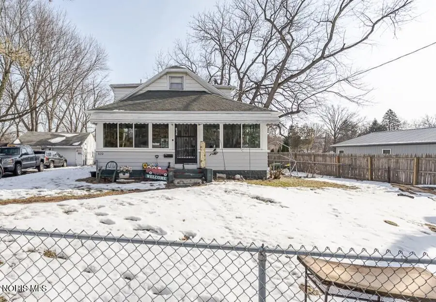 630 Saturn Drive, Toledo, OH 43615 - #2