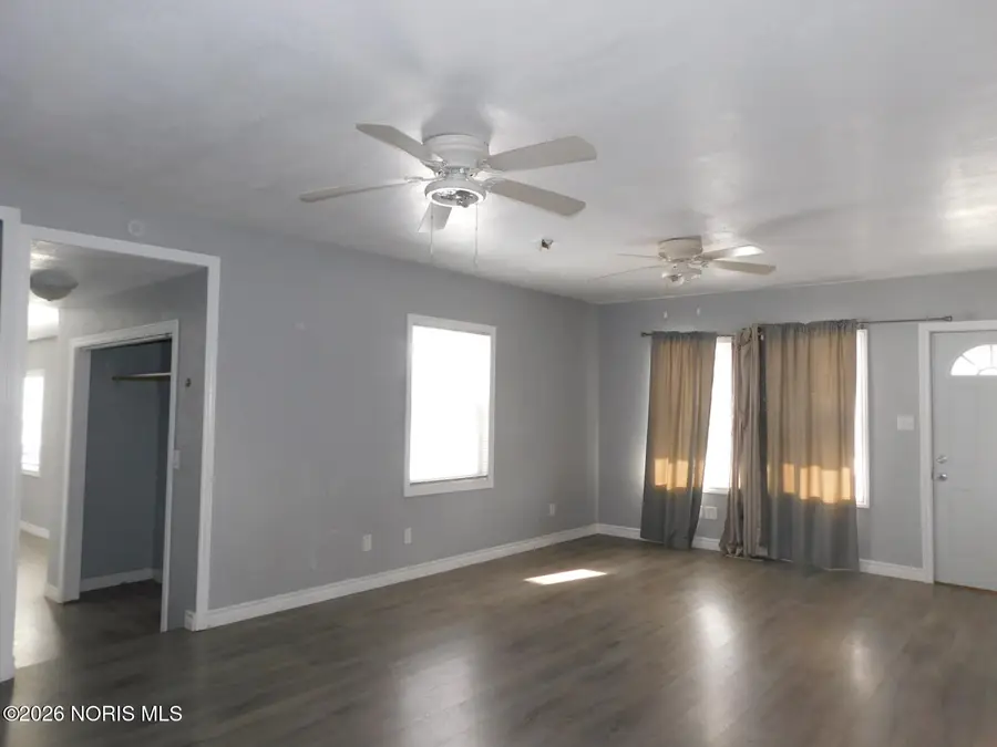 5526 Brophy Drive, Toledo, OH 43611 - #2