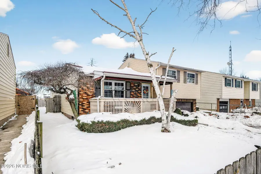 1945 Grimes Golden Drive, Toledo, OH 43611 - #2