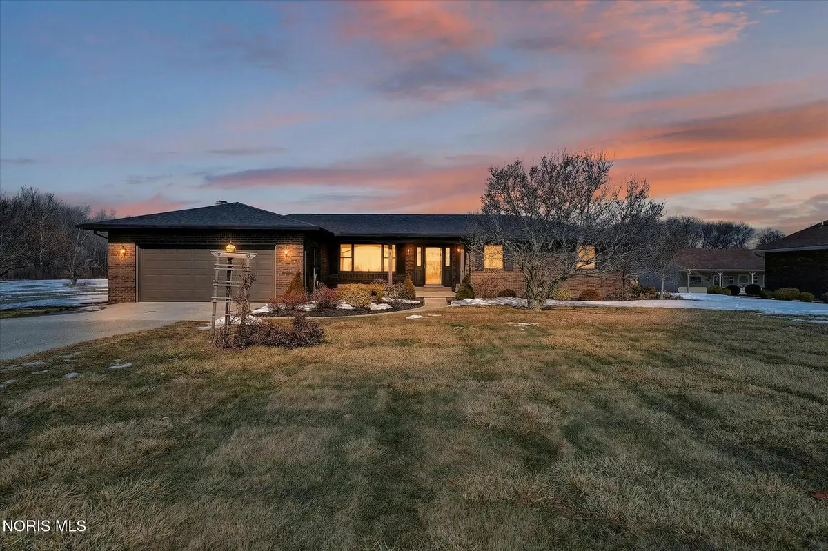 5531 Brown Road, Oregon, OH 43616 - #1