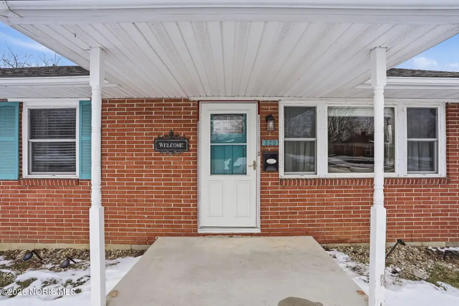 329 W Melrose Avenue, Findlay, OH 45840 - #2