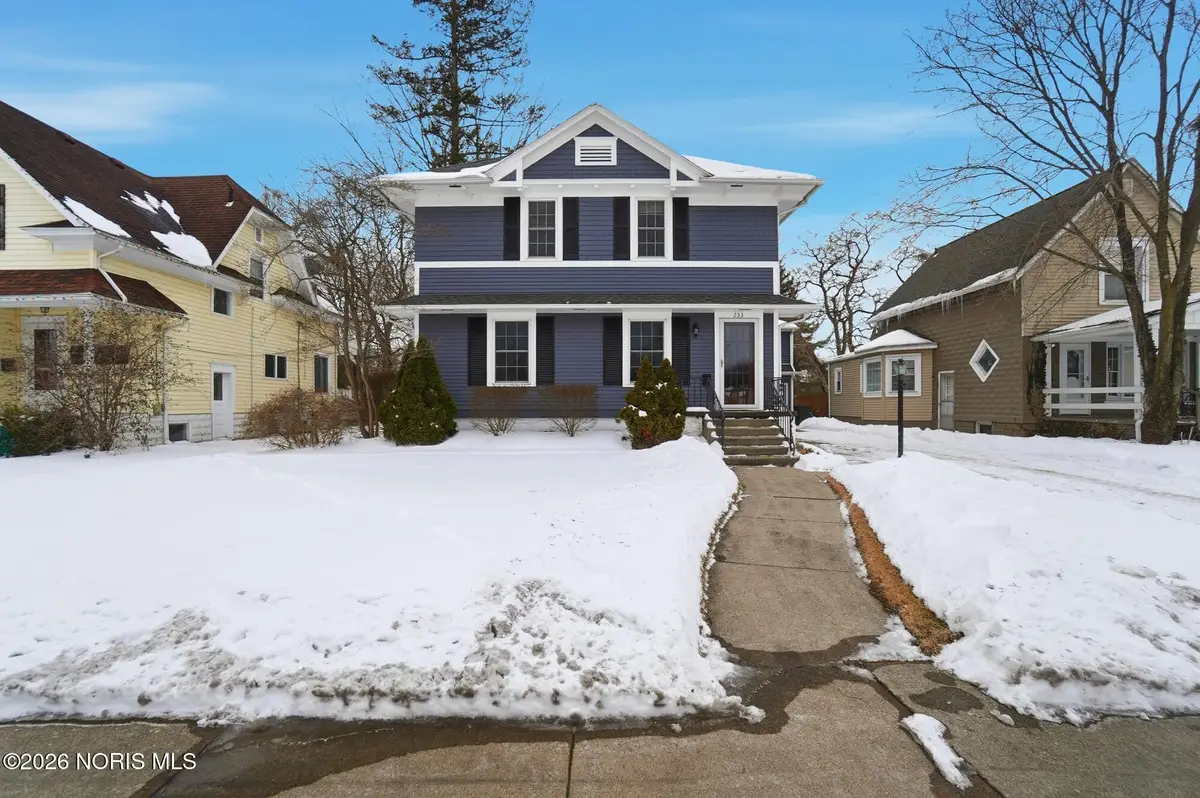 233 N Main Street, Swanton, OH 43558 - #1