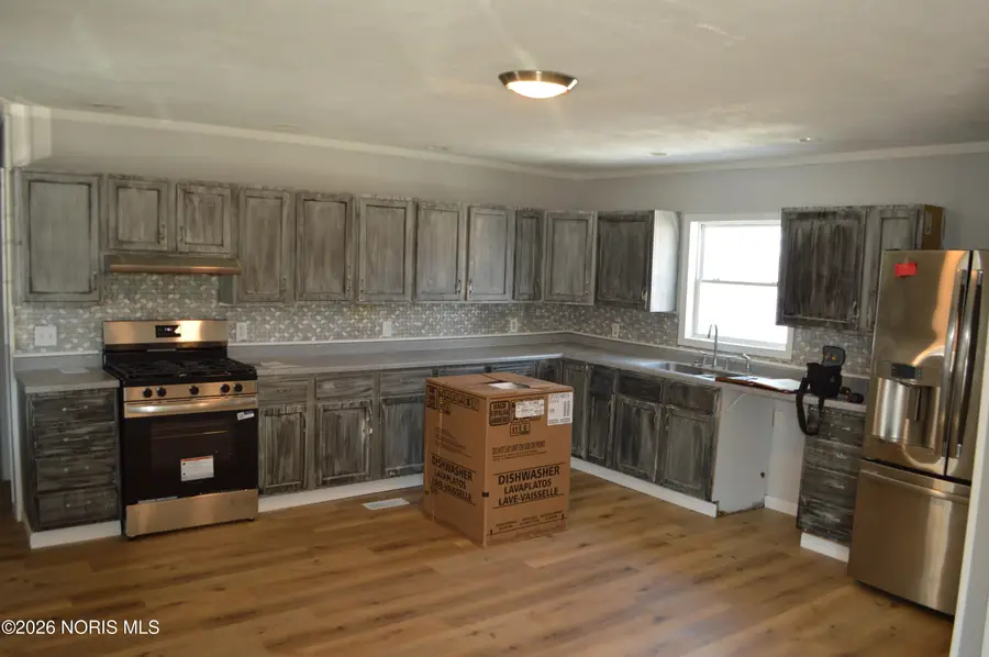 651 W High Street, Hicksville, OH 43526 - #3