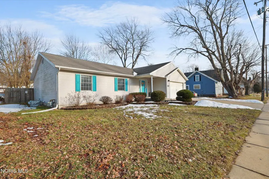 1163 Clark Street, Holland, OH 43528 - #2