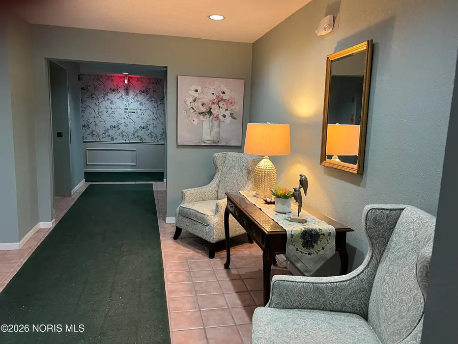 4730 Glendale Avenue, Toledo, OH 43614 - #2