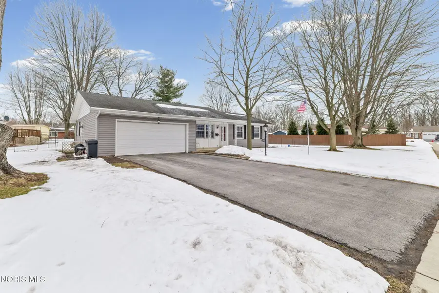 1209 Heather Drive, Findlay, OH 45840 - #3