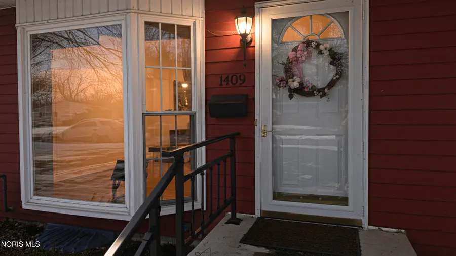 1409 Bradshaw Court, Maumee, OH 43537 - #2