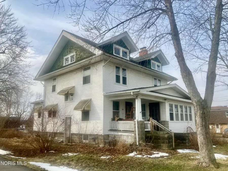 137 Prospect Street, Oak Harbor, OH 43449 - #2