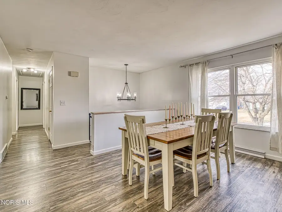 4735 Imperial Drive, Toledo, OH 43623 - #3