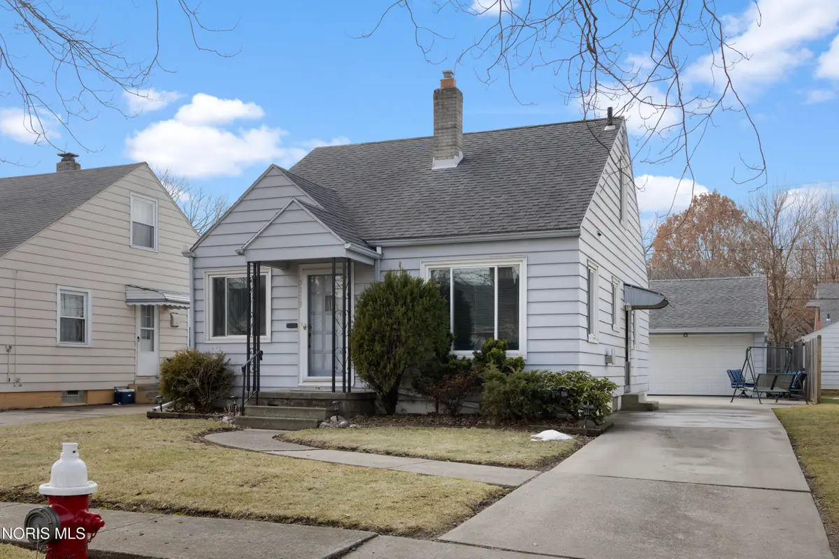 5113 Tappan Avenue, Toledo, OH 43612 - #1