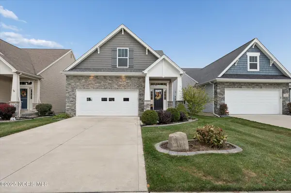 8904 N Park Lake Circle, Sylvania, OH 43560