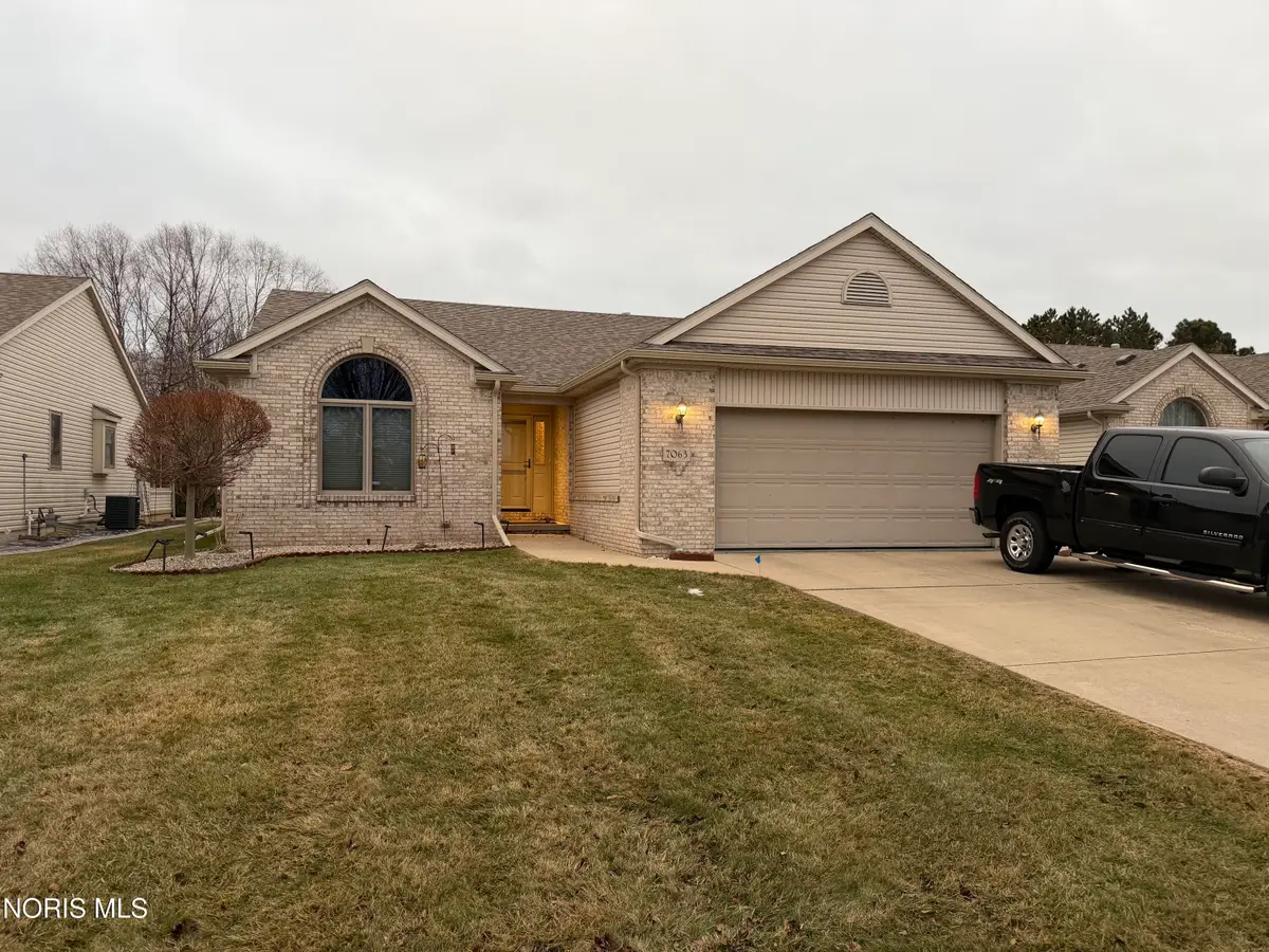 7063 Nightingale Drive, Holland, OH 43528 - #1