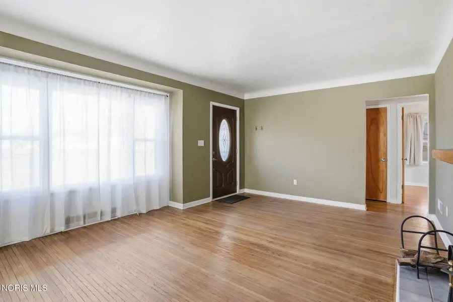 5815 W Bancroft Street, Toledo, OH 43615 - #3