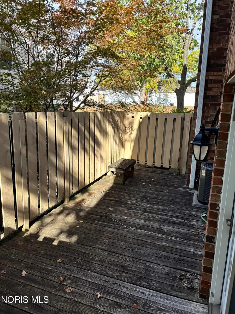 5721 Bernath Court, Toledo, OH 43615 - #2