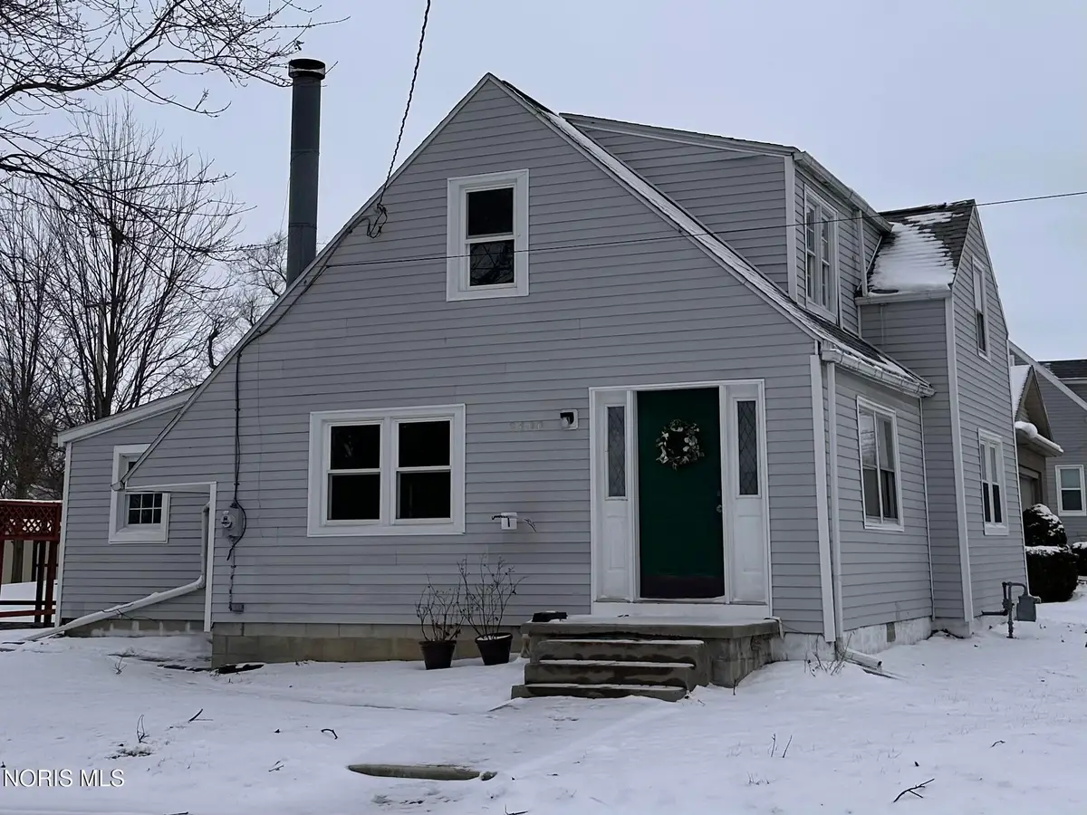 2400 Hollybrook Drive, Findlay, OH 45840 - #1