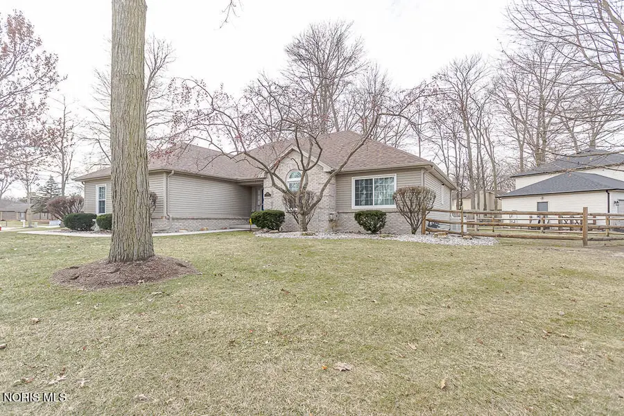 5695 Greenridge Drive, Toledo, OH 43615 - #2