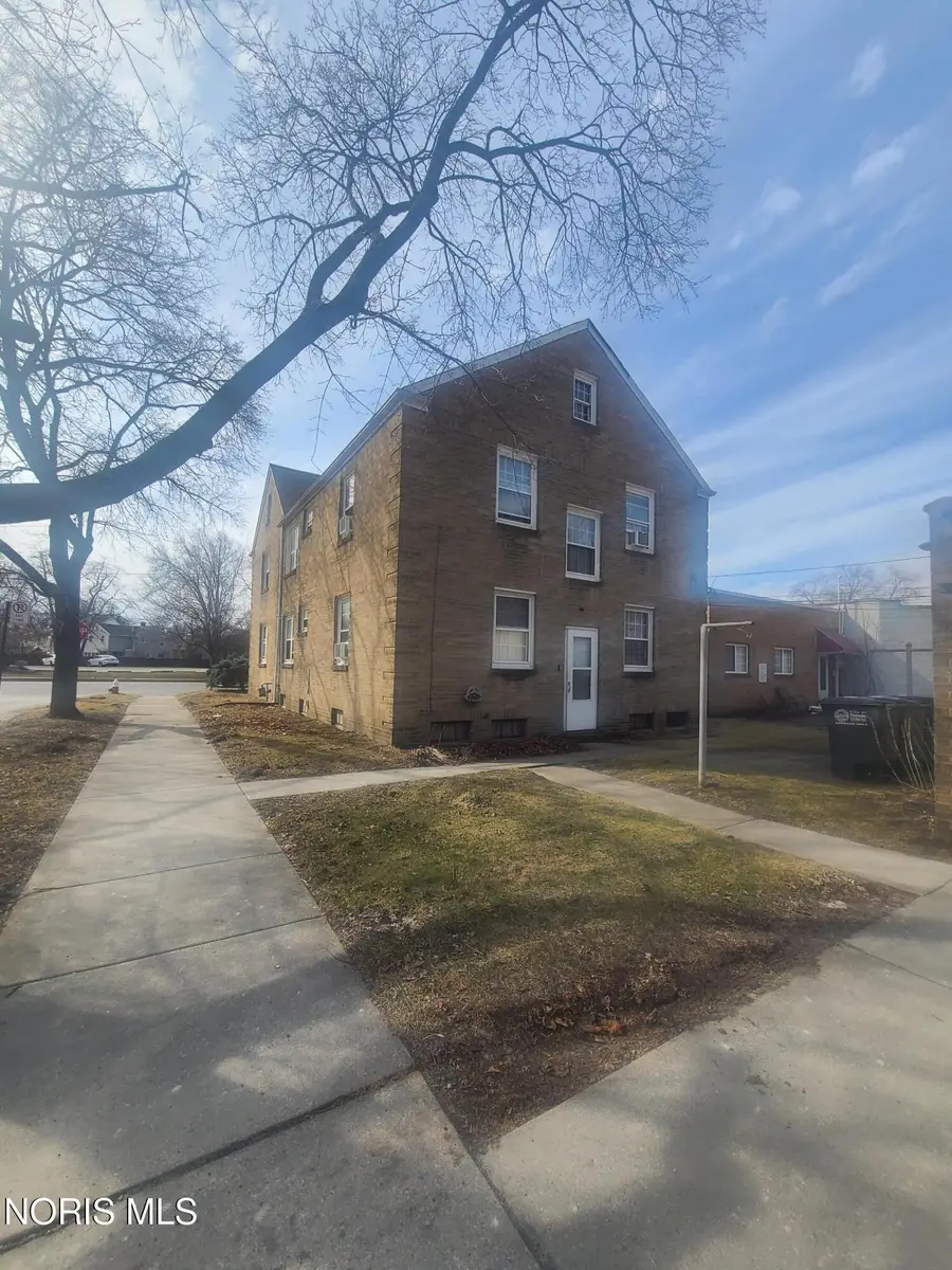 4302 Monroe Street, Toledo, OH 43606 - #3