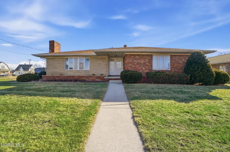 611 Miami Street, Toledo, OH 43605 - #3